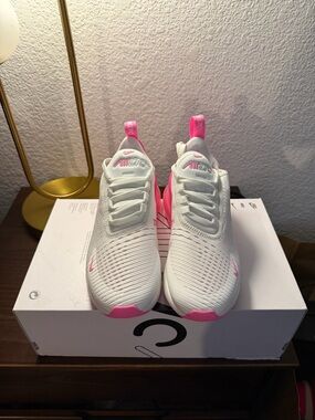 Nike Air Max 270-5.5W